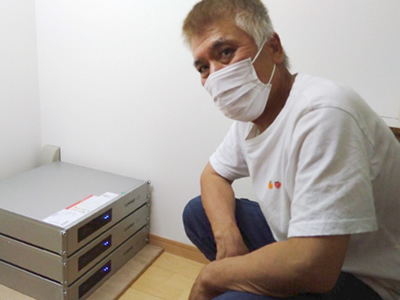 Looop社製蓄電池エネブロック
